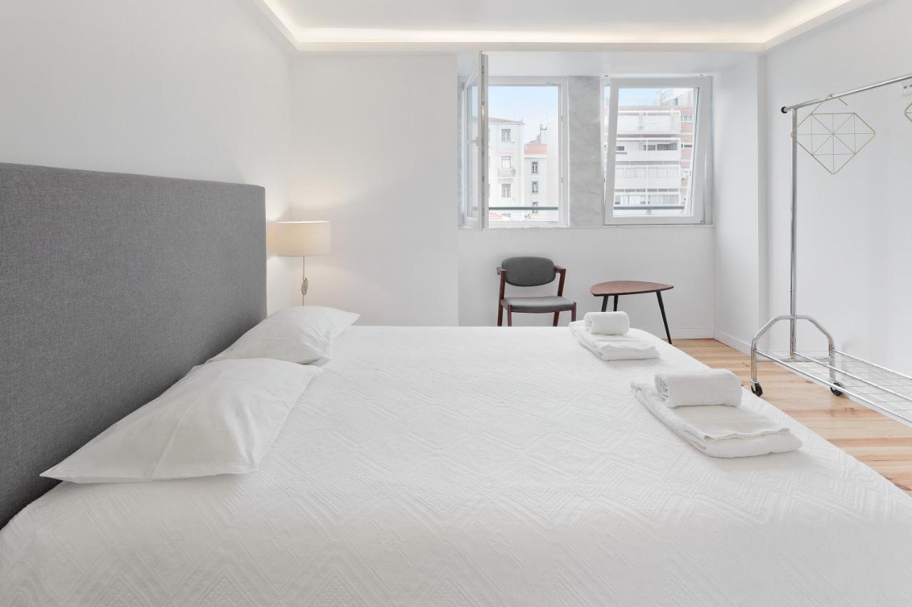 Room With Private Bathroom -Alcantara Lisboa 外观 照片